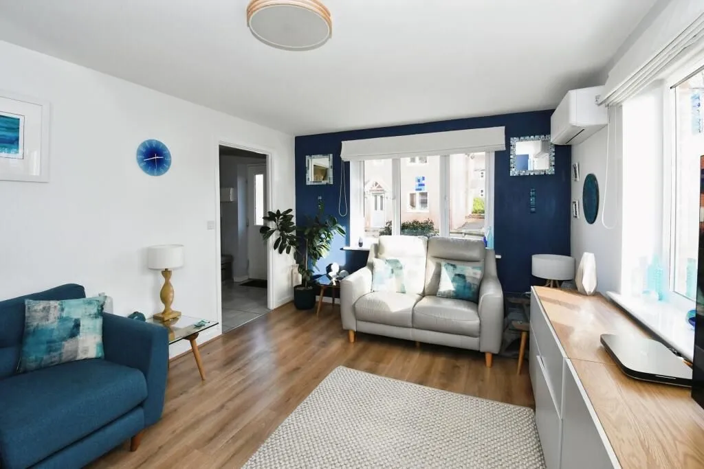 Witham St. Hughs, Lincoln, Lincolnshire, LN6 9ZH - Online Auctions