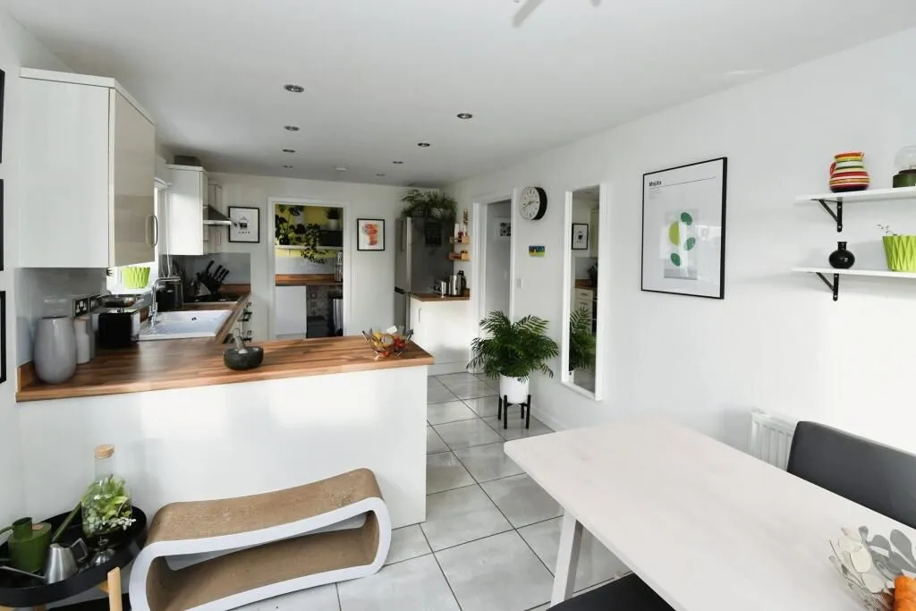 Witham St. Hughs, Lincoln, Lincolnshire, LN6 9ZH - Online Auctions