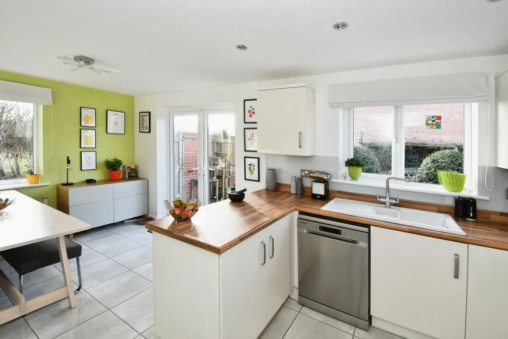 Witham St. Hughs, Lincoln, Lincolnshire, LN6 9ZH - Online Auctions