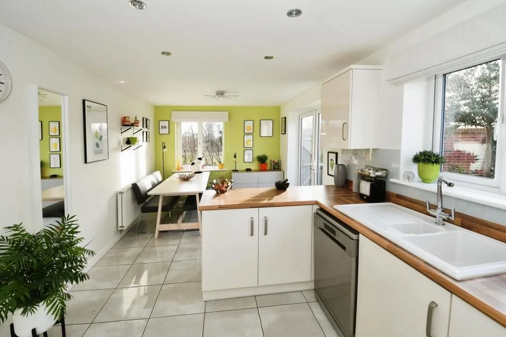 Witham St. Hughs, Lincoln, Lincolnshire, LN6 9ZH - Online Auctions