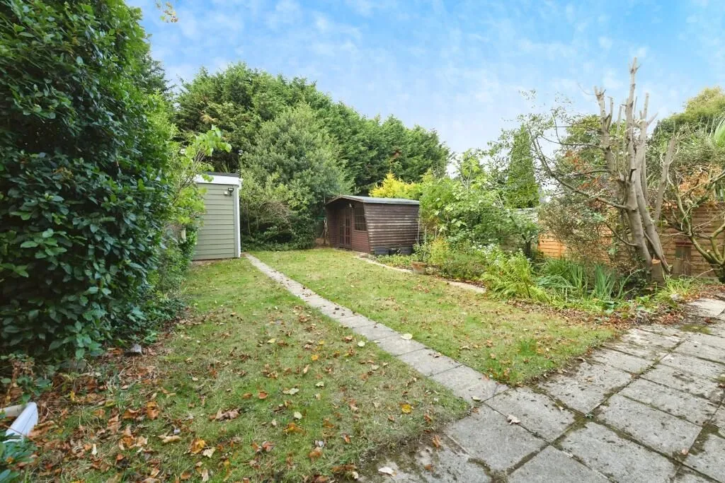 Colchester, Essex, CO3 4RH - Online Auctions
