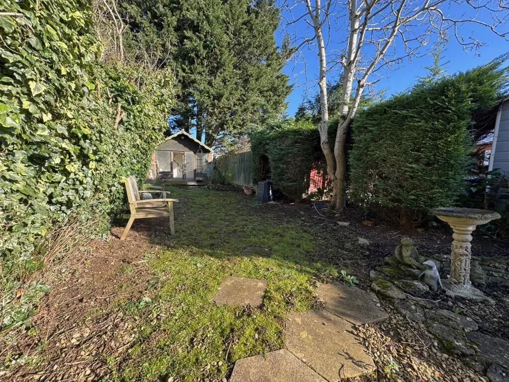 Bicester, Oxfordshire, OX26 2EG - Online Properties