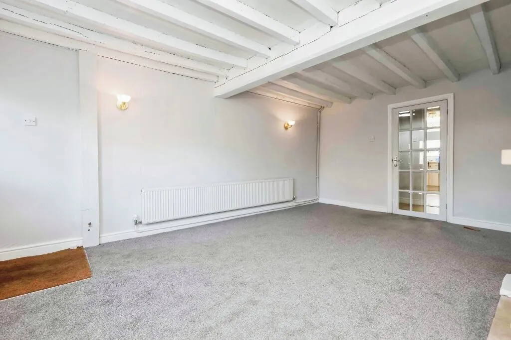 Bretforton, Evesham, Worcestershire, WR11 7JH - Online Properties