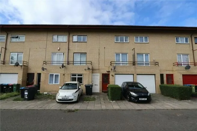 Conniburrow, Milton Keynes, Buckinghamshire, MK14 7DB - Online Properties