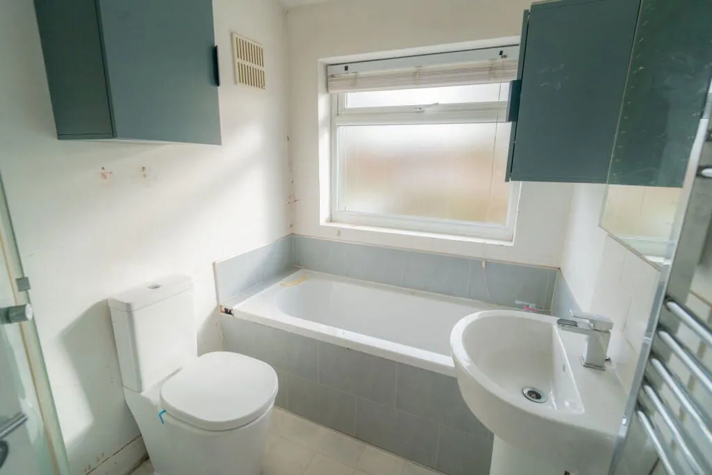 Birmingham, West Midlands, B26 3YB - Online Auctions