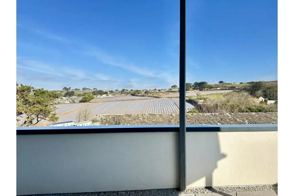 Pengersick Lane, Praa Sands, Penzance, Cornwall, TR20 9SQ - Online Auctions