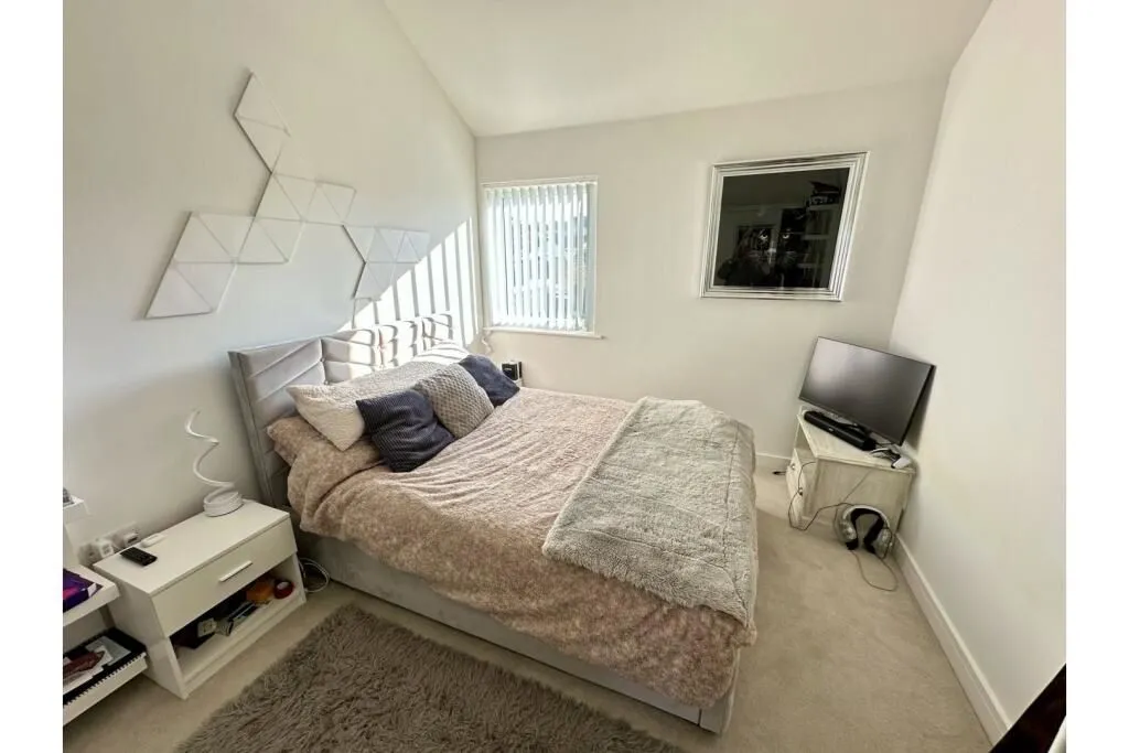 Pengersick Lane, Praa Sands, Penzance, Cornwall, TR20 9SQ - Online Auctions