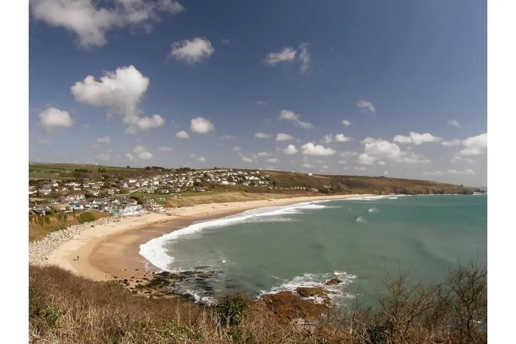Pengersick Lane, Praa Sands, Penzance, Cornwall, TR20 9SQ - Online Auctions