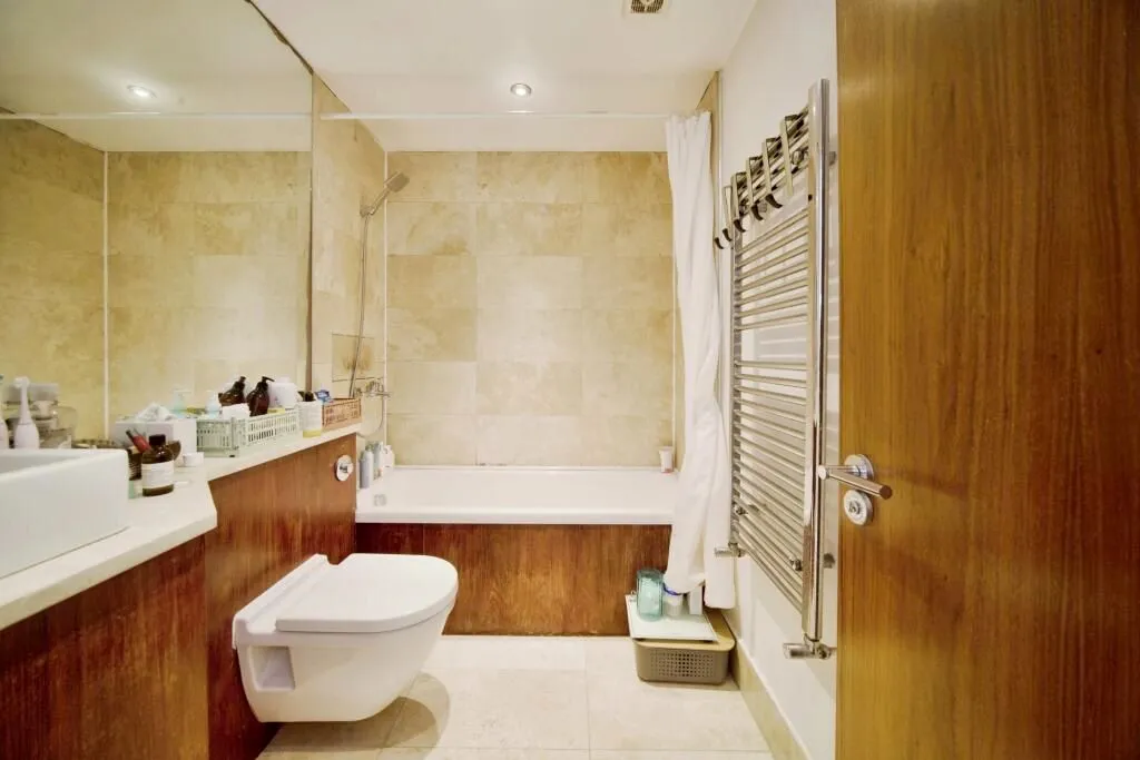 166 Belsize Road, London, Camden, NW6 4BJ - Online Auctions