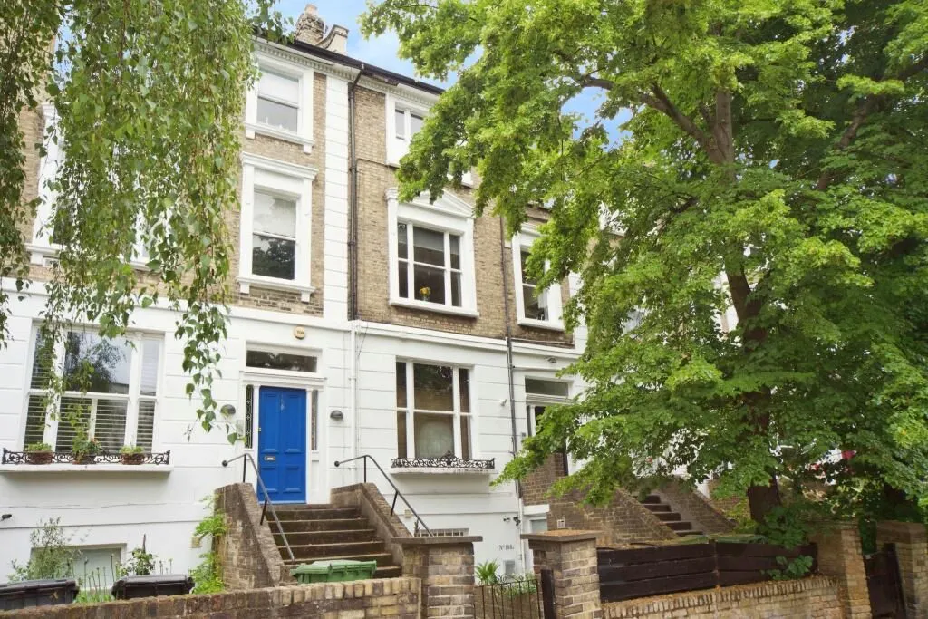 166 Belsize Road, London, Camden, NW6 4BJ - Online Auctions