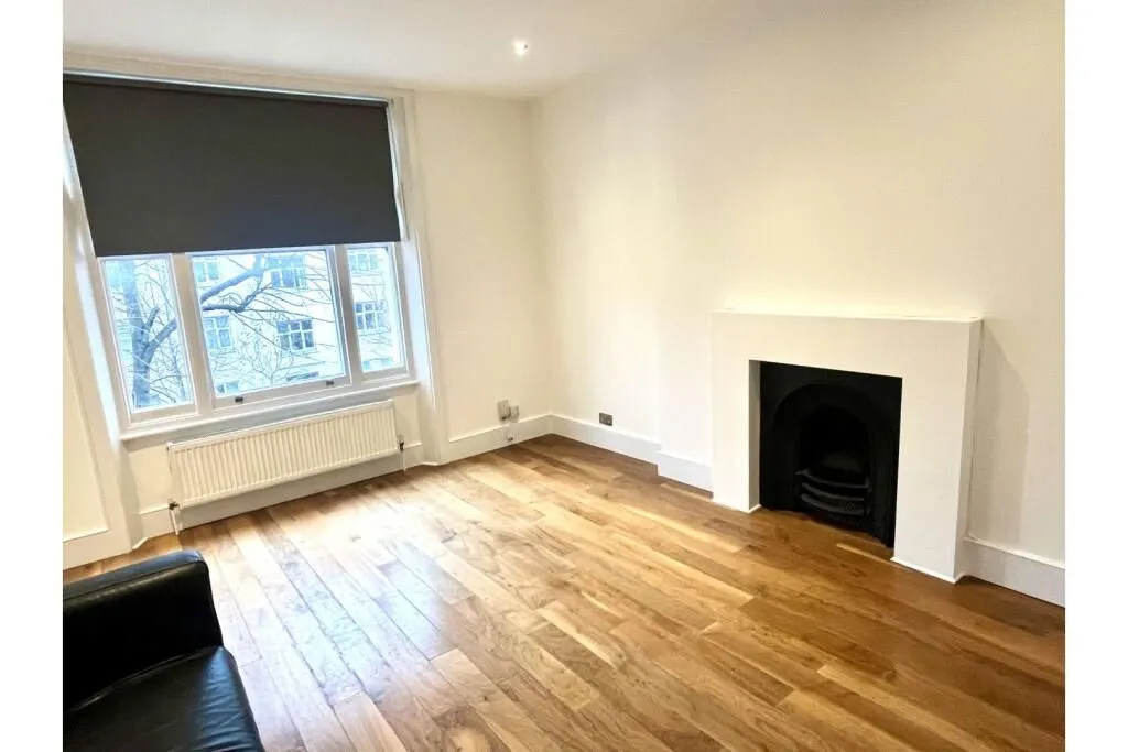 166 Belsize Road, London, Camden, NW6 4BJ - Online Auctions