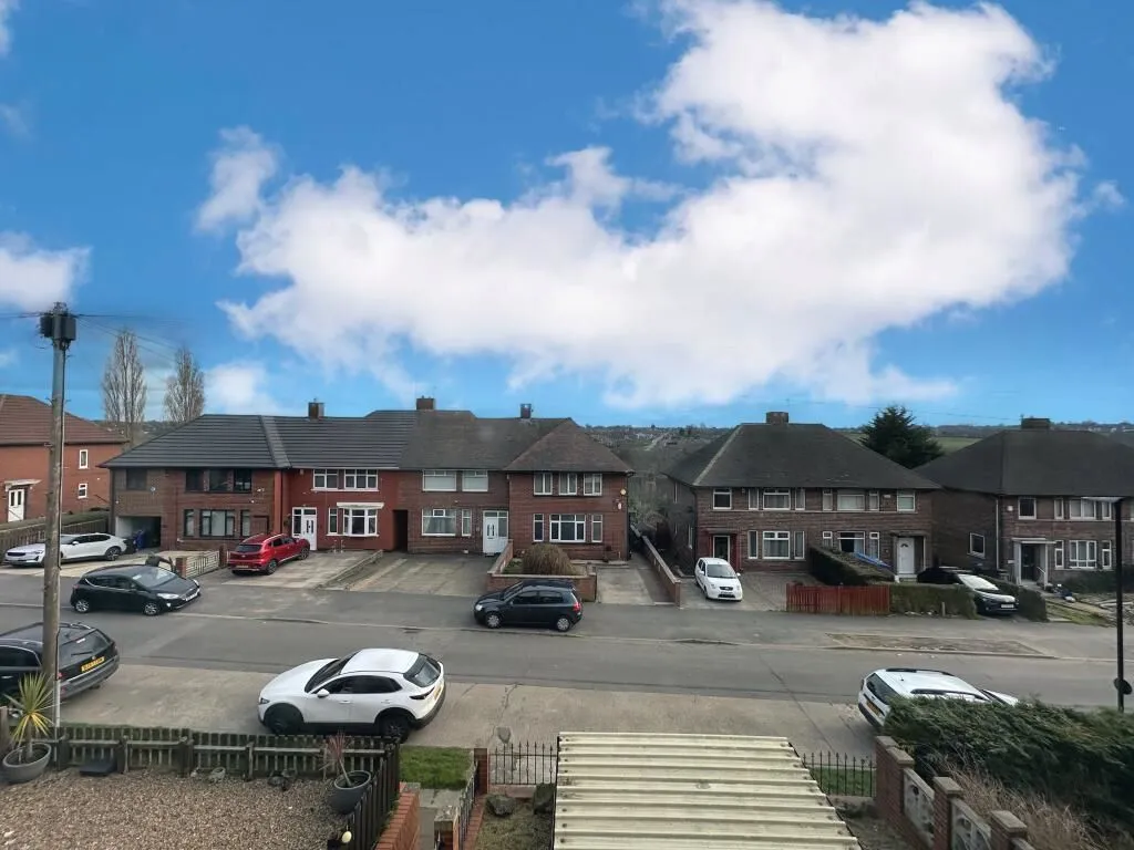 Sheffield, South Yorkshire, S5 9JT - Online Properties