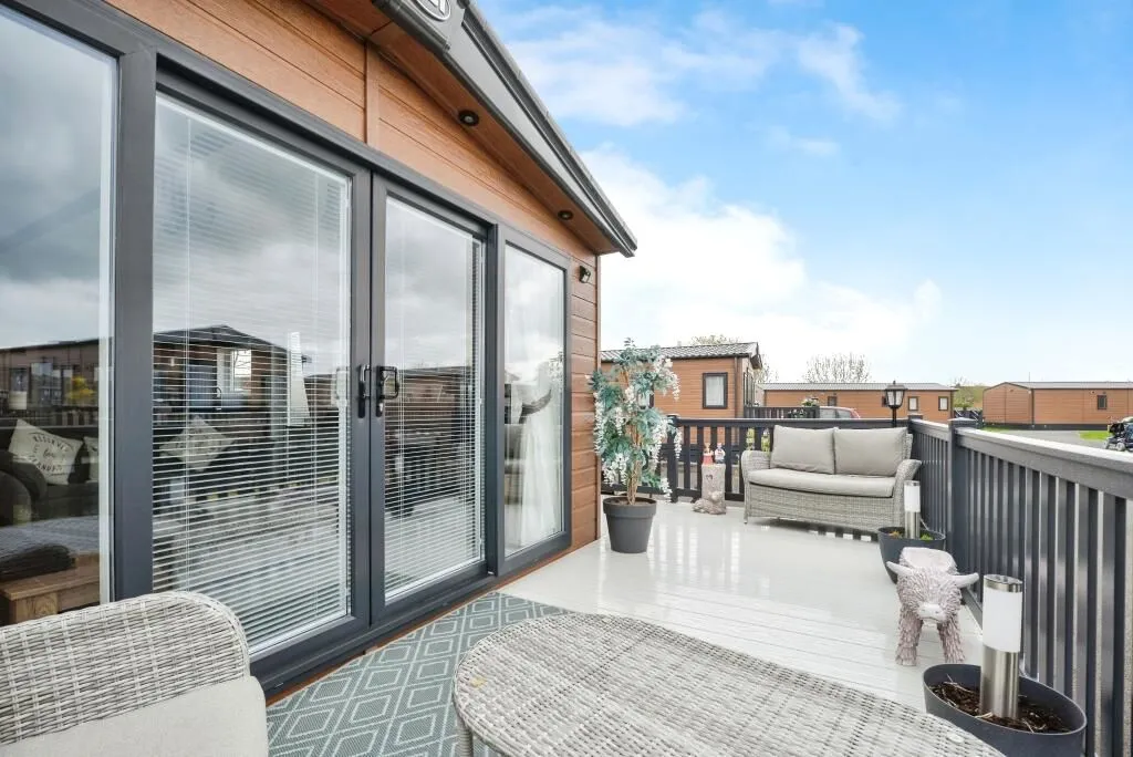 Darlington, County Durham, DL1 1DL - Online Auctions