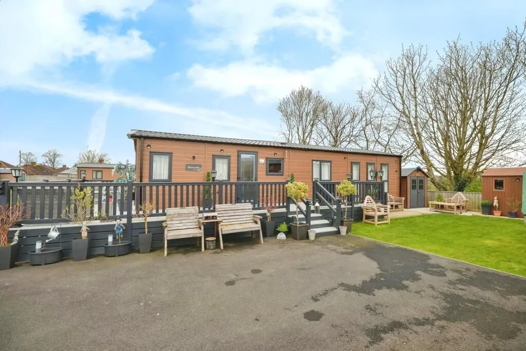 Darlington, County Durham, DL1 1DL - Online Auctions