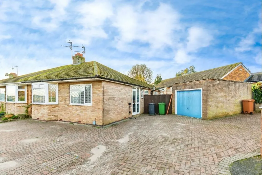Wellingborough, Northamptonshire, NN8 2BN - Online Auctions