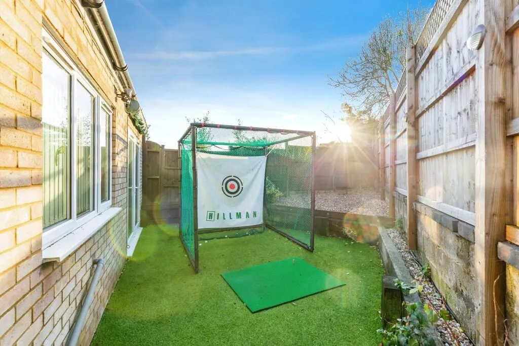 Wellingborough, Northamptonshire, NN8 2BN - Online Auctions