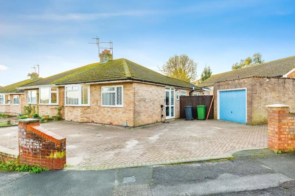 Wellingborough, Northamptonshire, NN8 2BN - Online Auctions