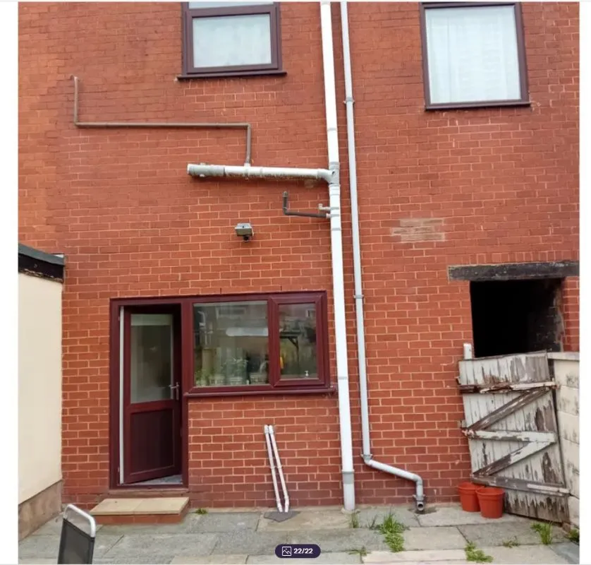 Chorley, Lancashire, PR7 2AZ - Online Auctions