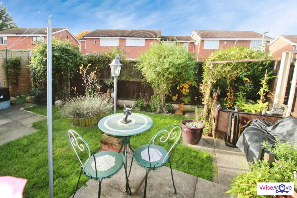 Widnes, Cheshire, WA8 4TT - Online Auctions