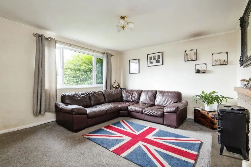 Kirkbymoorside, York, North Yorkshire, YO62 6EB - Online Auctions