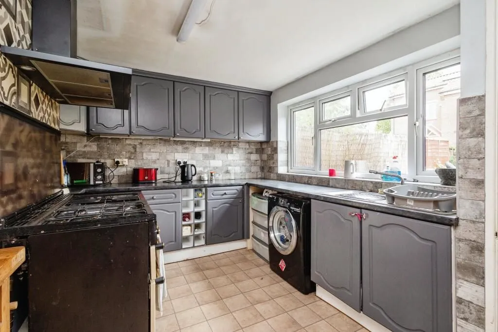 Kirkbymoorside, York, North Yorkshire, YO62 6EB - Online Auctions