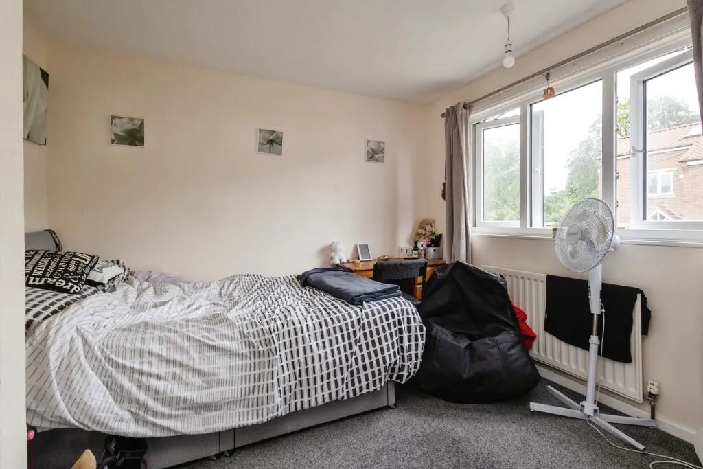 Kirkbymoorside, York, North Yorkshire, YO62 6EB - Online Auctions