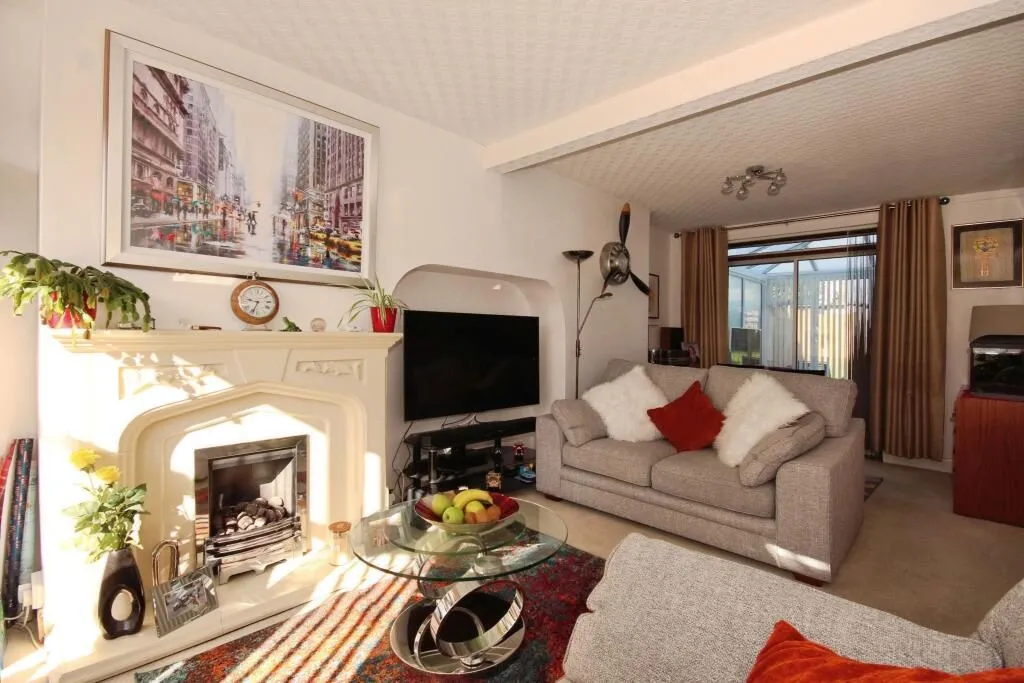 Coventry, West Midlands, CV4 9BS - Online Auctions