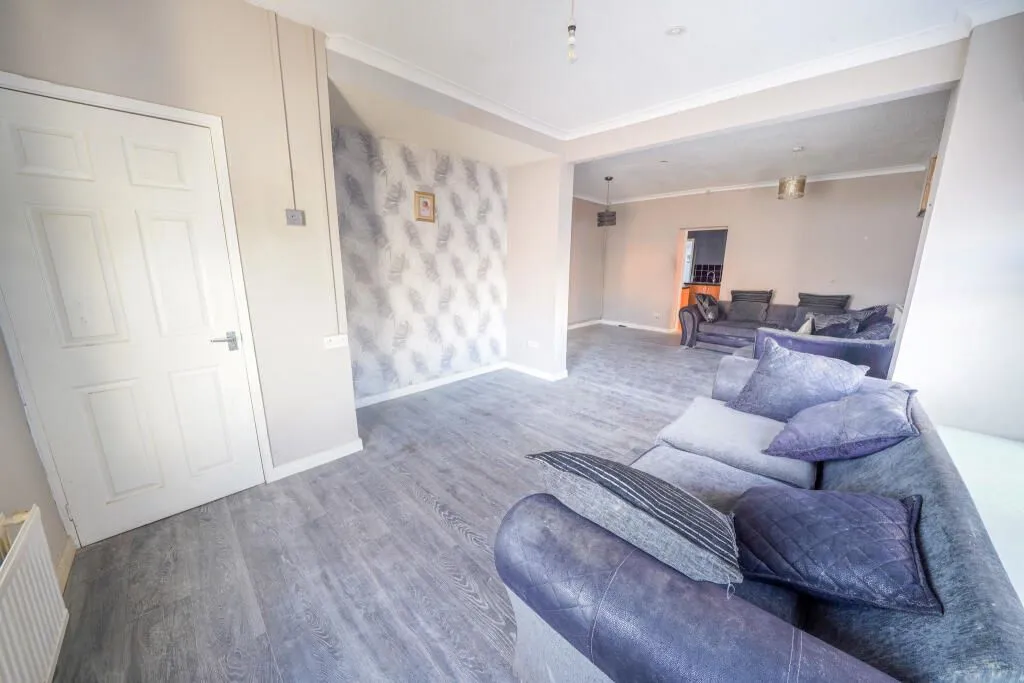 Brynhyfryd, Swansea, West Glamorgan, SA5 9JU - Online Properties