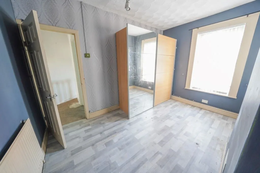 Brynhyfryd, Swansea, West Glamorgan, SA5 9JU - Online Properties
