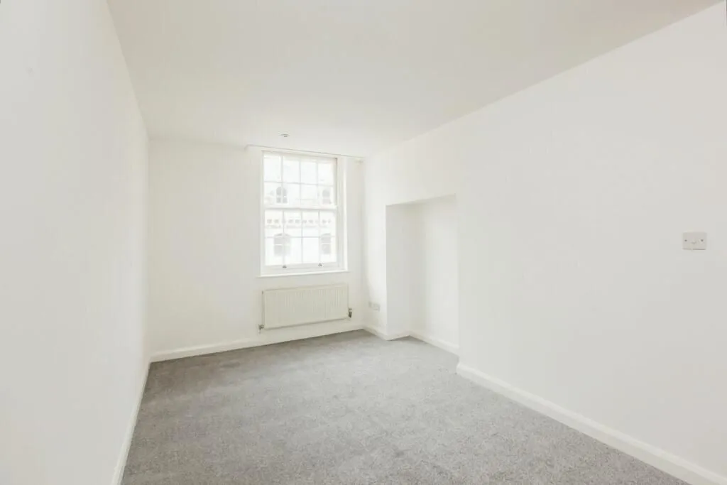 Fleet Court, 26 Fleet Street, Torquay, Devon, TQ1 1DR - Online Auctions