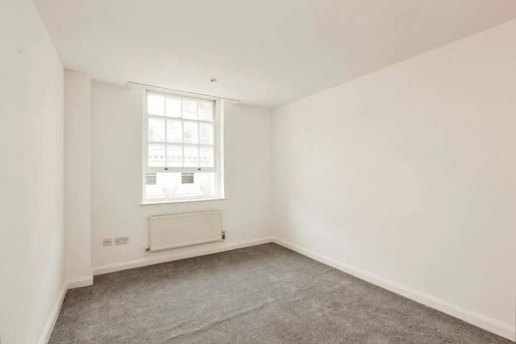 Fleet Court, 26 Fleet Street, Torquay, Devon, TQ1 1DR - Online Auctions