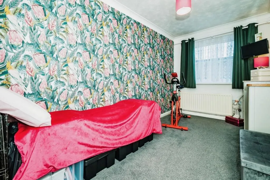 Tower House, 5 Reigate Road, Worthing, West Sussex, BN11 5NF - Online Auctions
