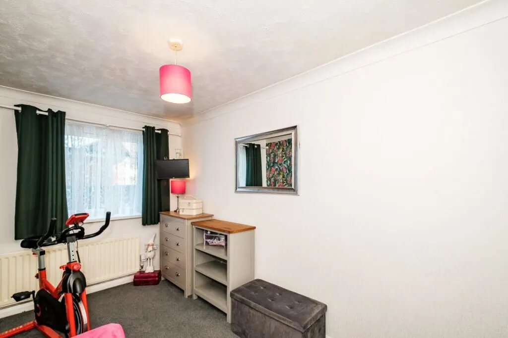 Tower House, 5 Reigate Road, Worthing, West Sussex, BN11 5NF - Online Auctions