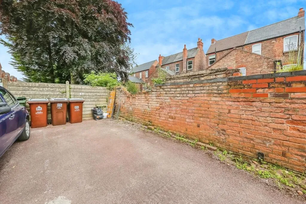 89a Forest Road West, Nottingham, Nottinghamshire, NG7 4ER - Online Auctions