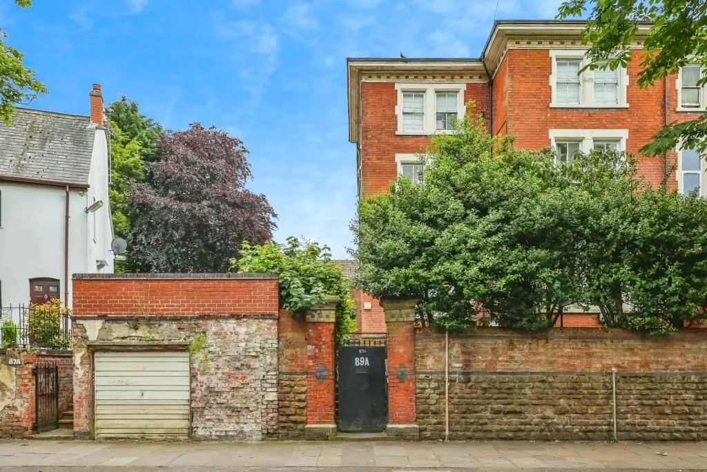 89a Forest Road West, Nottingham, Nottinghamshire, NG7 4ER - Online Auctions
