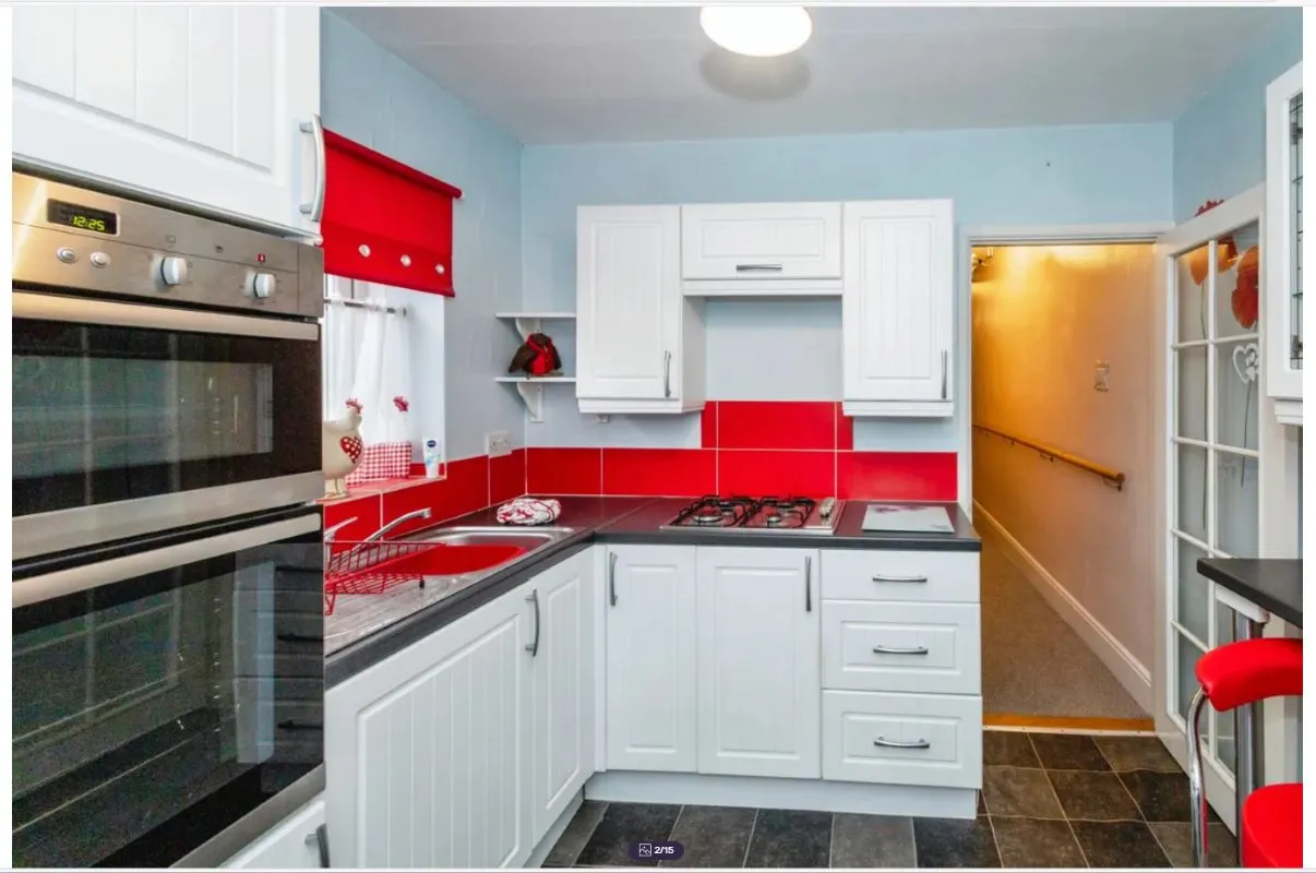 28 Goldsmith Avenue, Southsea, Hampshire, PO4 8QT - Online Auctions