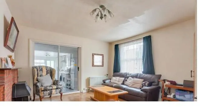 London, NW10 4EA - Online Properties
