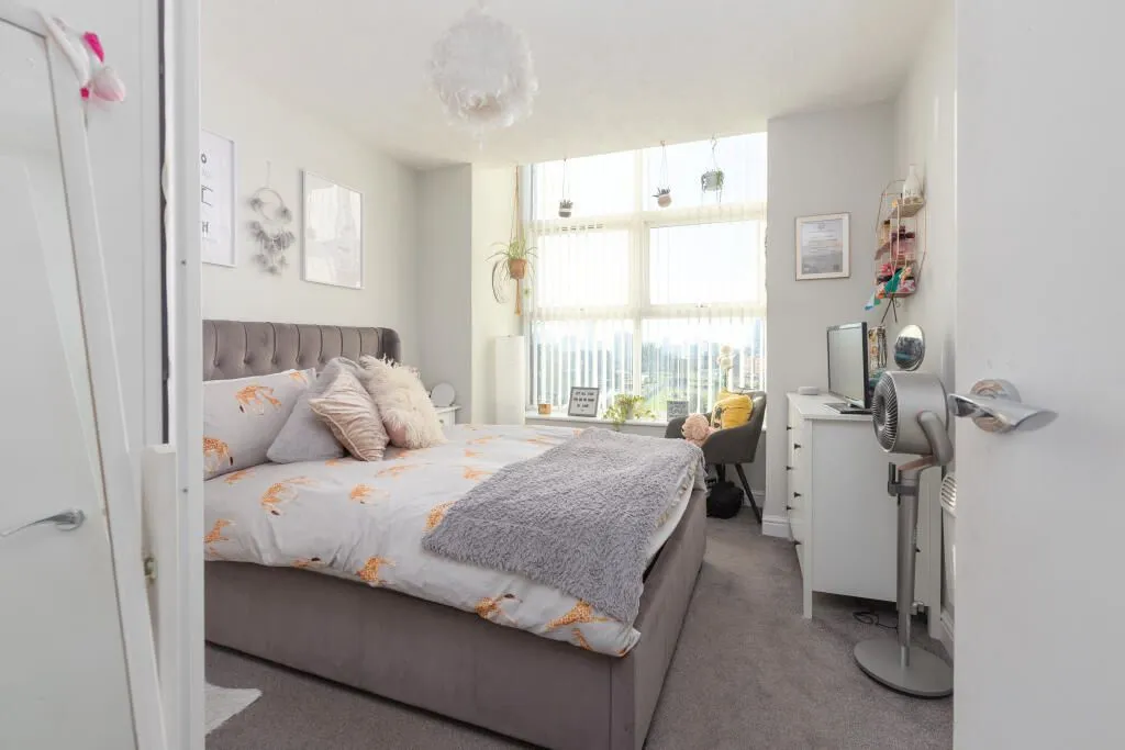 Victoria Mill, 10 Lower Vickers Street, Manchester, Lancashire, M40 7LJ - Online Properties