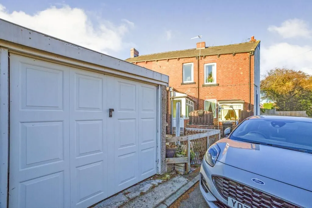 Cudworth, Barnsley, South Yorkshire, S72 8TX - Online Auctions