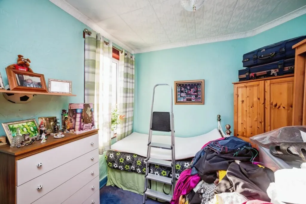 Cudworth, Barnsley, South Yorkshire, S72 8TX - Online Auctions