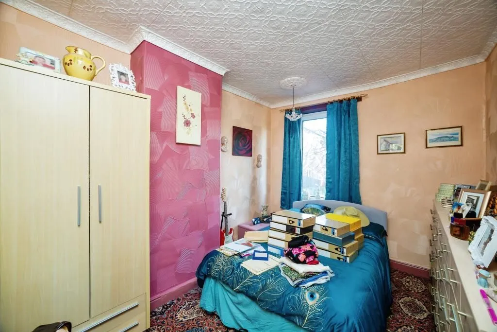 Cudworth, Barnsley, South Yorkshire, S72 8TX - Online Auctions
