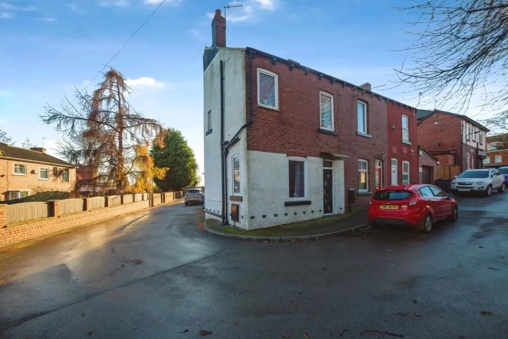 Cudworth, Barnsley, South Yorkshire, S72 8TX - Online Auctions