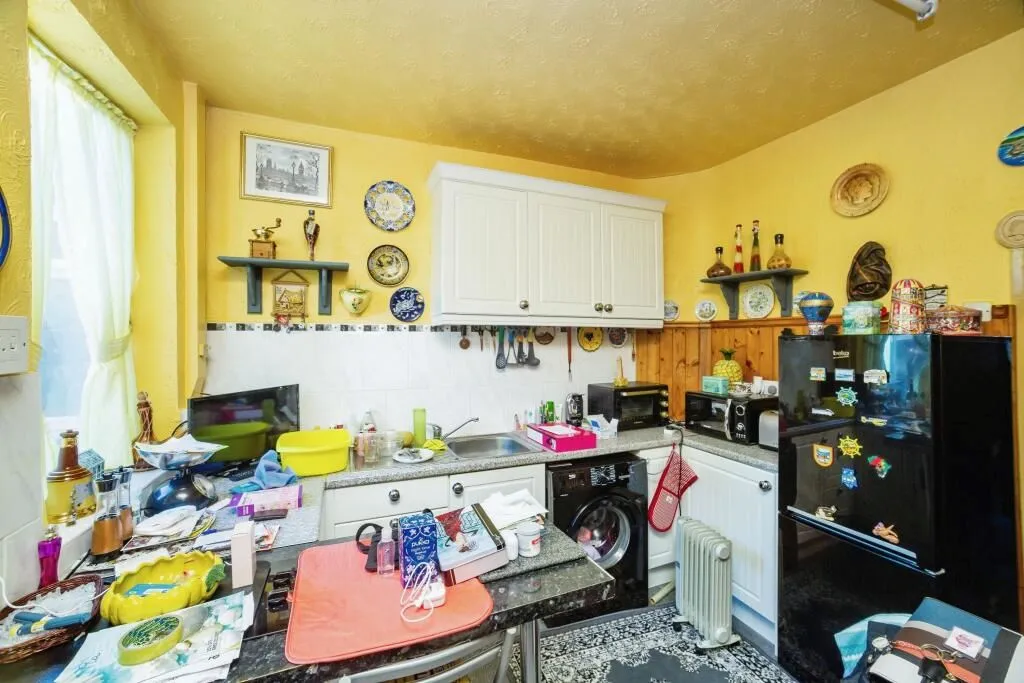 Cudworth, Barnsley, South Yorkshire, S72 8TX - Online Auctions
