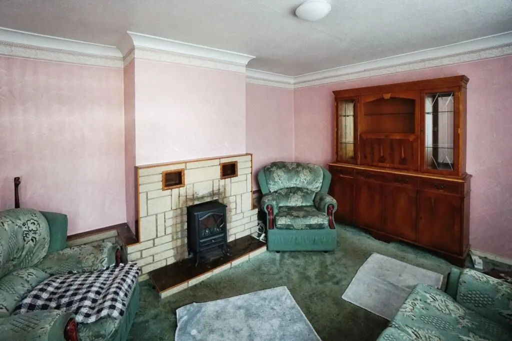 Dudley, West Midlands, DY2 0AW - Online Properties