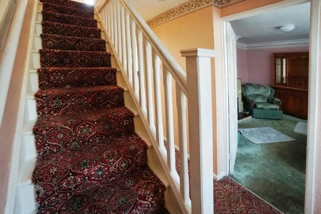 Dudley, West Midlands, DY2 0AW - Online Properties