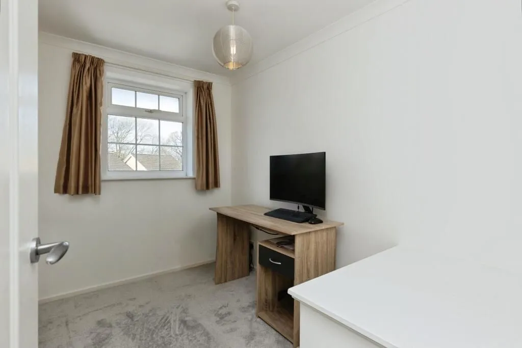 Cheltenham, Gloucestershire, GL51 0UE - Online Auctions