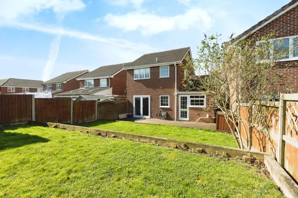 Cheltenham, Gloucestershire, GL51 0UE - Online Auctions