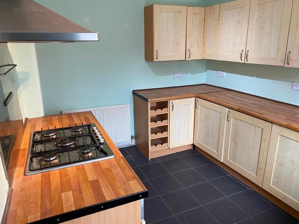Liverpool, Merseyside, L12 5HR - Online Auctions