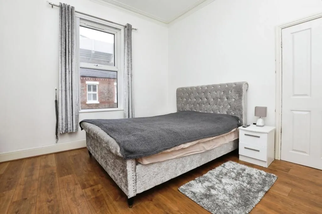 Liverpool, Merseyside, L4 0TT - Online Auctions