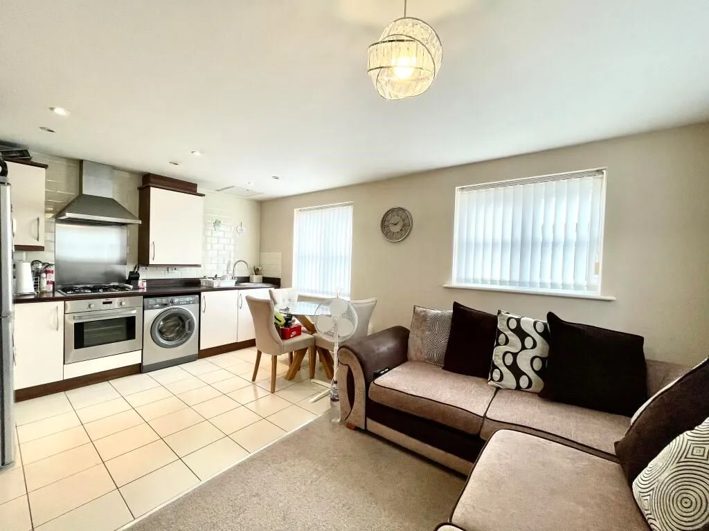 Liverpool, Merseyside, L6 4EU - Online Properties